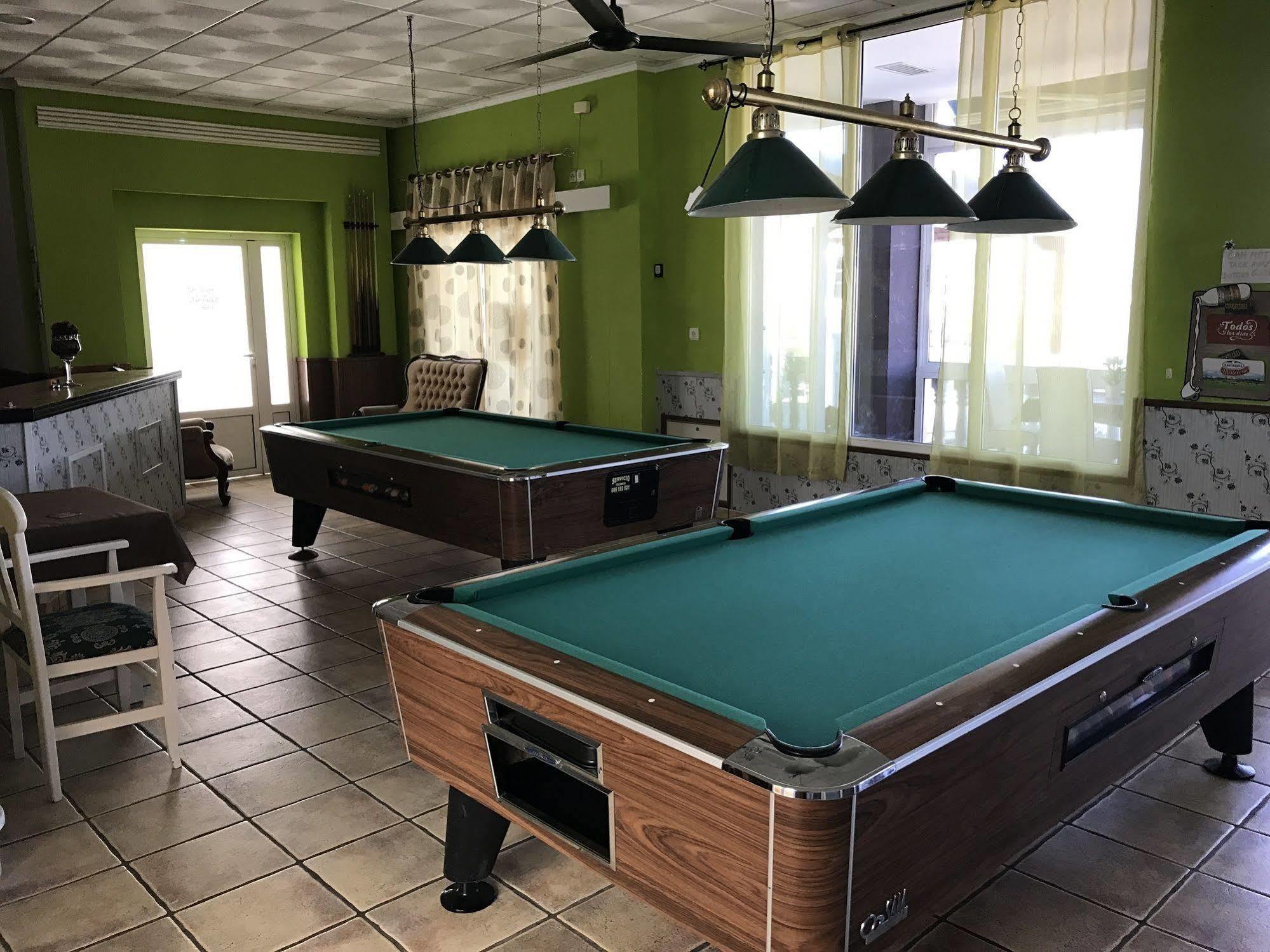 Hotel Algorfa Castillo de Montemar Екстериор снимка